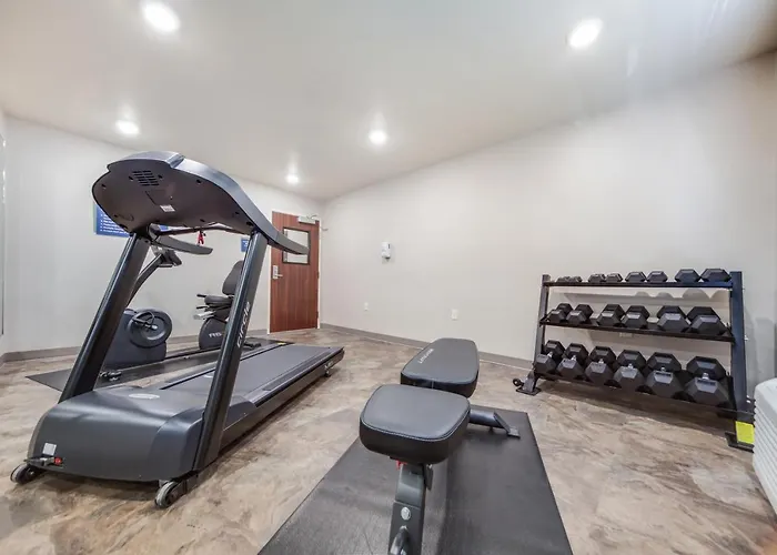 Cobblestone Inn & Suites - Holdrege